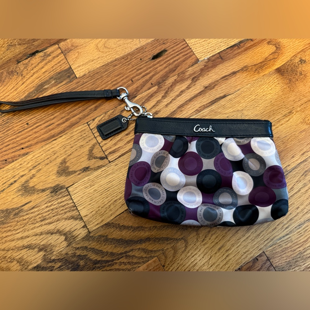 Coach 2010 Circle Pattern Wristlet in Black and Purple